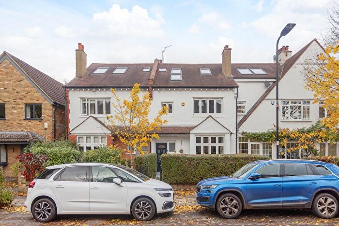 5 Bedroom Terraced House For Sale In Meadvale Road, London, W5