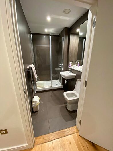 Studio To Rent In Balfour Road, Hounslow, TW3