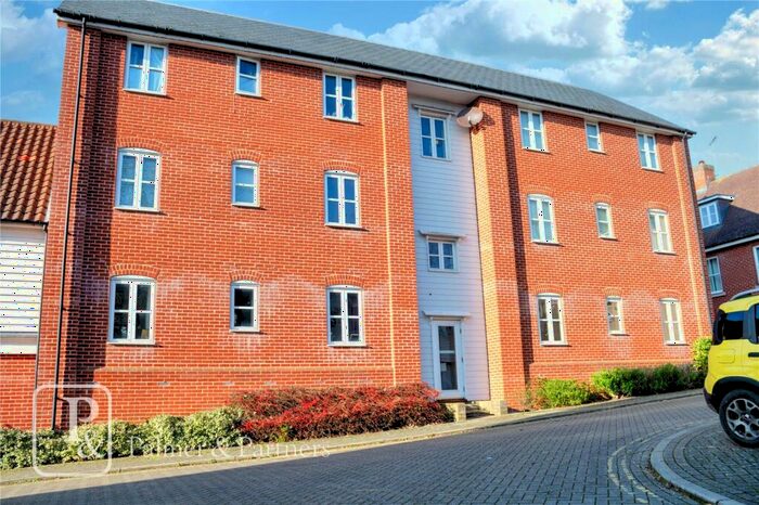 2 Bedroom Apartment To Rent In Groves Close, Colchester, Essex, CO4