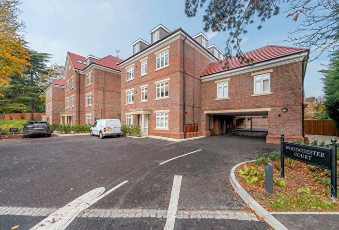 2 Bedroom Apartment To Rent In Rickmansworth Road, Northwood, HA6