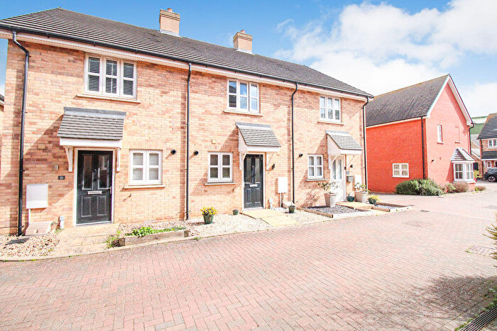 2 Bedroom House For Sale In Radcliffe Mews, New Cardington, MK42