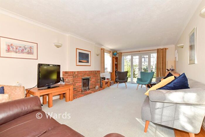 5 Bedroom Detached House For Sale In Little Paddocks, Chestfield, Whitstable, Kent, CT5