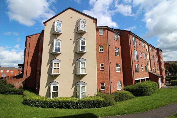 2 Bedroom Flat To Rent In Wharf Lane, Solihull, West Midlands, B91