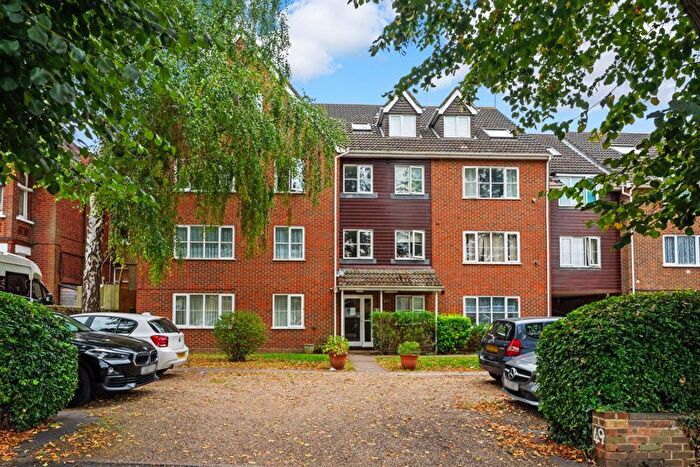 1 Bedroom Flat For Sale In Grove Road, Sutton, SM1