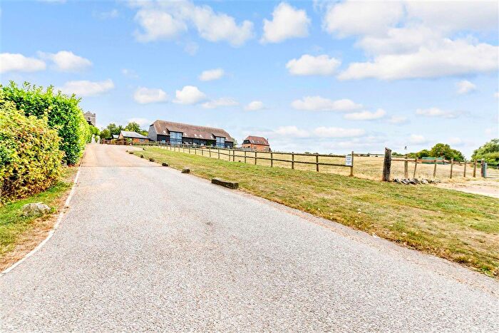 3 Bedroom Detached Bungalow For Sale In Pond Hill, Cliffe, Rochester, Kent, ME3