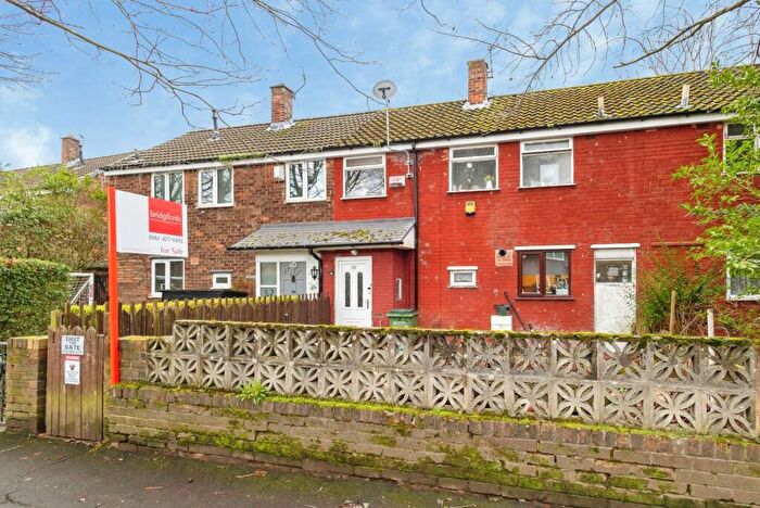 2 Bedroom Terraced House For Sale In Middlesex Road, Stockport, Greater Manchester, SK5