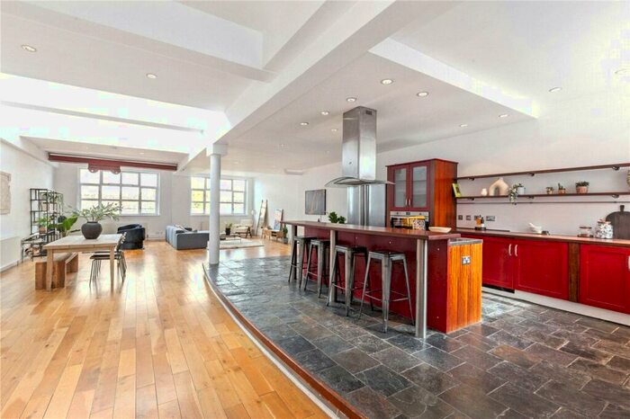 4 Bedroom Penthouse To Rent In Shepherdess Walk, Islington, London, N1