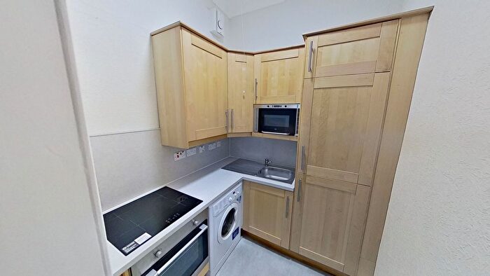 1 Bedroom Flat To Rent In Roseburn Street, Roseburn, Edinburgh, EH12