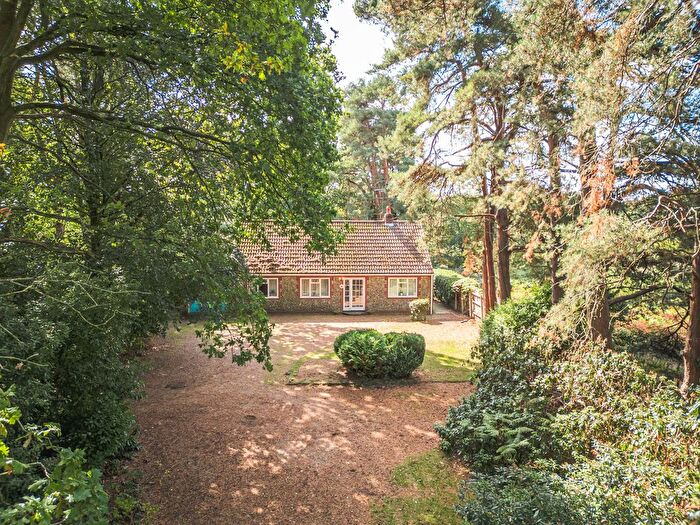 3 Bedroom Detached House For Sale In Pineheath Road, High Kelling, Holt, NR25