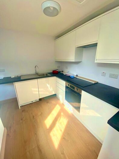 1 Bedroom Flat To Rent In Bedford Road, London, W13