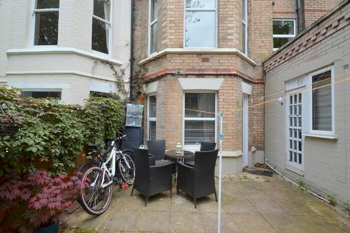 1 Bedroom Flat To Rent In Bradburne Road, Bournemouth, BH2