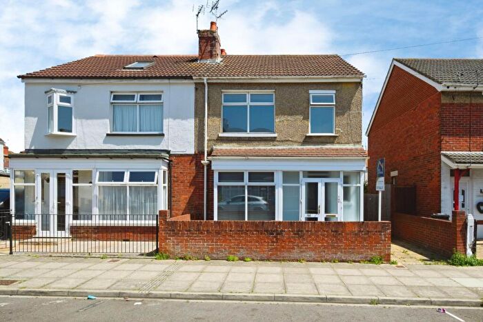 3 Bedroom Semi Detached House For Sale In Dartmouth Road, Portsmouth, Hampshire, PO3