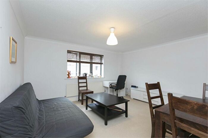1 Bedroom Apartment To Rent In Compass Point, Grenade Street, London, E14