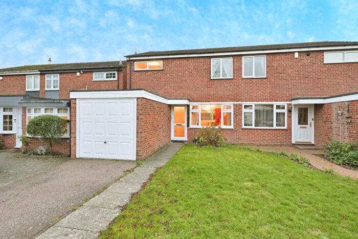 3 Bedroom Terraced House For Sale In The Springs, Broxbourne, EN10