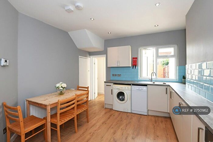 3 Bedroom Terraced House To Rent In Claypole Road, London, E15