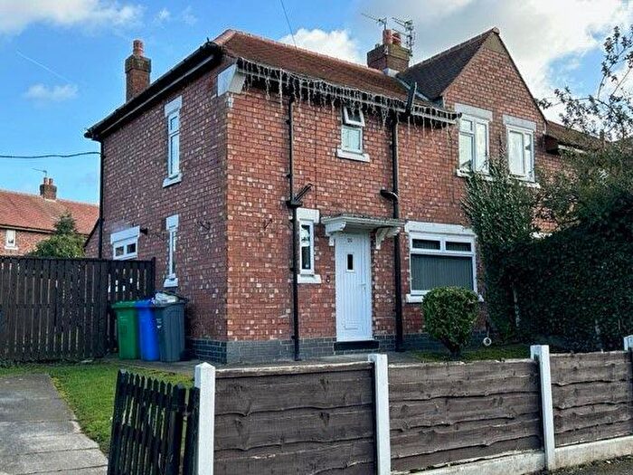 3 Bedroom Semi-Detached House To Rent In Bucklow Drive, Northenden, M22