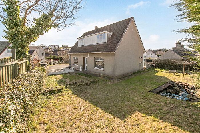 3 Bedroom Detached House For Sale In Main Street, Carnock, KY12