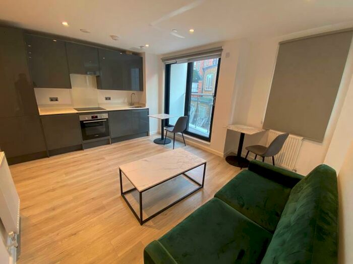 1 Bedroom Apartment To Rent In Woking, GU21