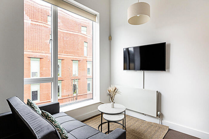 1 Bedroom Flat To Rent In Delancey Passage, Camden, London, NW1