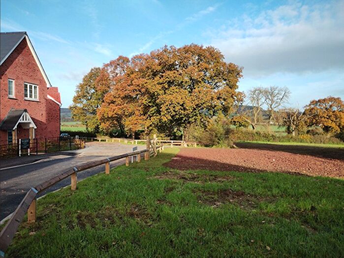 4 Bedroom Detached House For Sale In Searles Drive, Hemyock, Cullompton, Devon, EX15