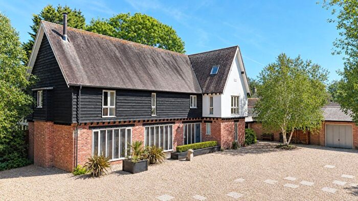 4 Bedroom Detached House For Sale In Orchard Mews, Horton, Wimborne, BH21