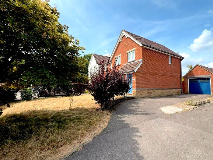 3 Bedroom End Terrace House To Rent In Stratford Drive, Maidstone, ME15
