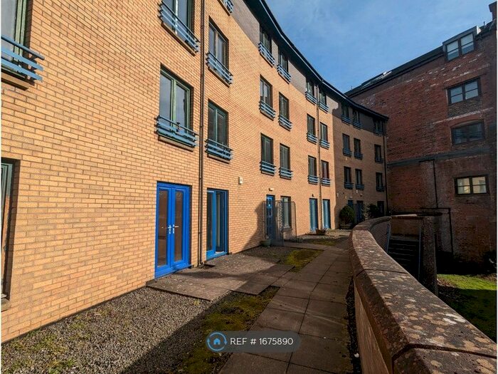 2 Bedroom Flat To Rent In Turnbull Street, Glasgow, G1