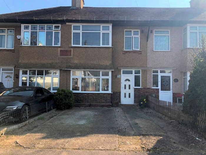 3 Bedroom Property For Sale In Ashby Way, Sipson, West Drayton, UB7