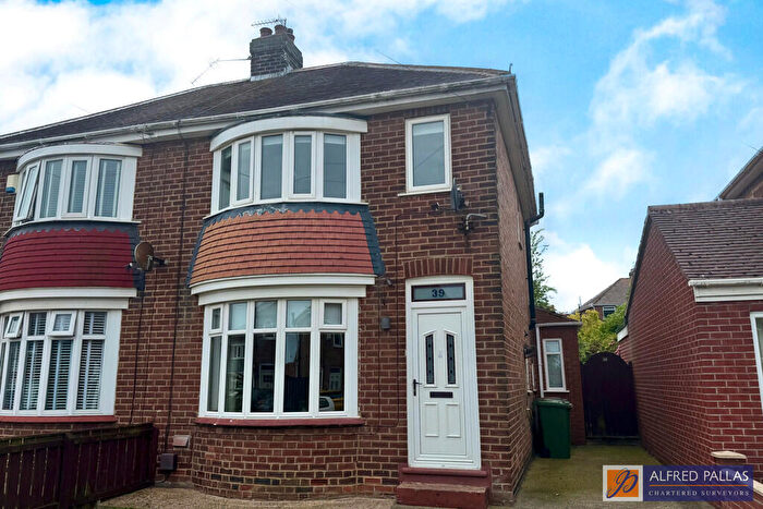 2 Bedroom Semi-Detached House For Sale In Coniston Avenue, Fulwell, SR5