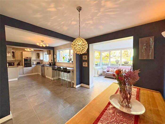 5 Bedroom Detached House For Sale In Bridge End Close, Helmshore, Rossendale, BB4
