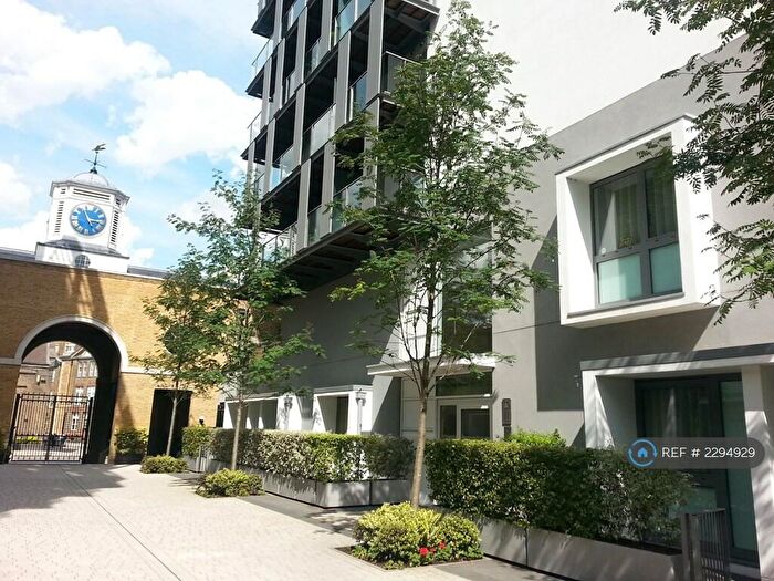 1 Bedroom Flat To Rent In Royal Carriage Mews, London, SE18