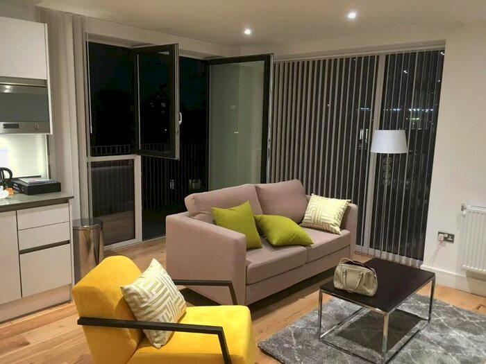 2 Bedroom Flat To Rent In Woodman Parade, Woodman Street, London, E16