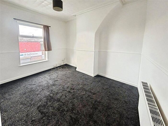 4 Bedroom Terraced House To Rent In Brindle Street, Blackburn, Lancashire, BB2