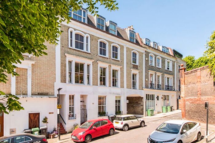 2 Bedroom Flat For Sale In Belsize Place, Belsize Village, Belsize Park, NW3