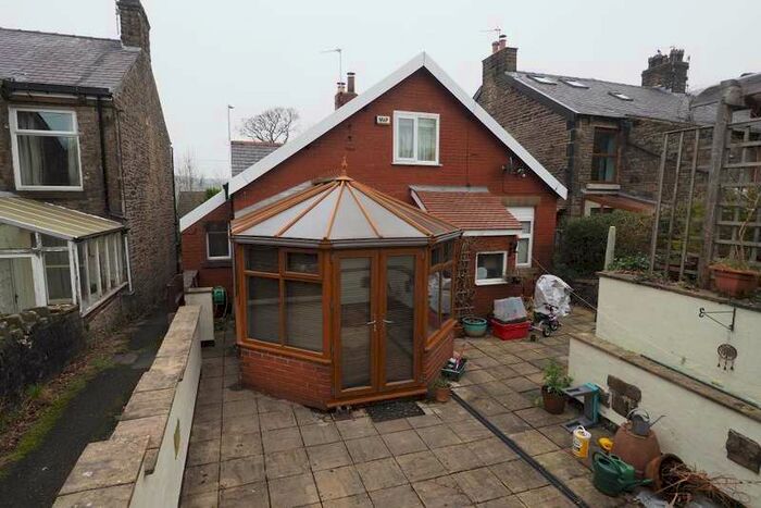 3 Bedroom Detached Bungalow To Rent In Buxton Road, Newtown, Stockport, Cheshire, SK12