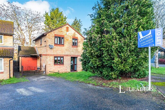 4 Bedroom Detached House To Rent In Pine Ridge, Northampton, Northamptonshire, NN3