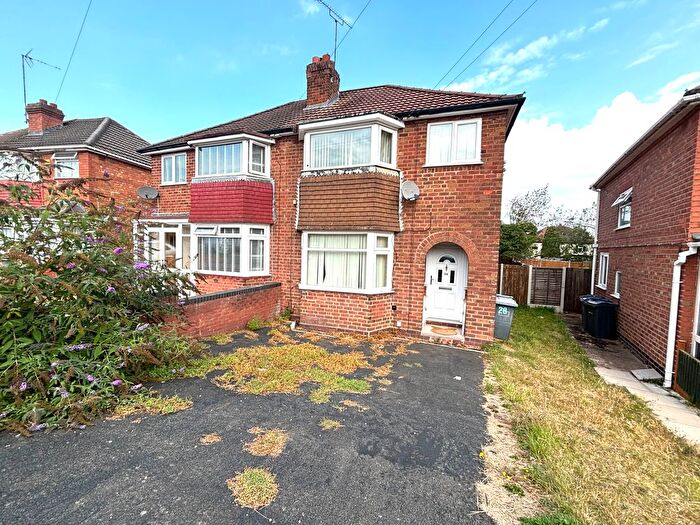 3 Bedroom Property To Rent In Torre Avenue, Birmingham, B31