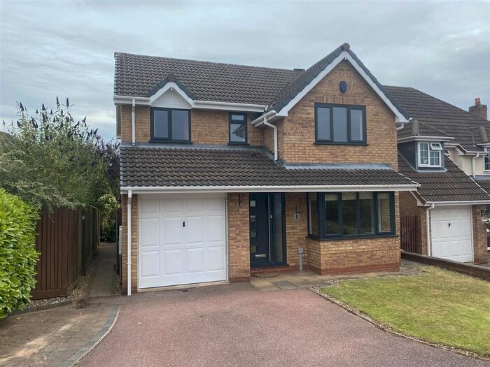 4 Bedroom Detached House To Rent In Hoskings Close, Stone, ST15