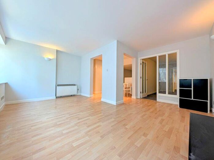 1 Bedroom Flat For Sale In Park Row, Leeds, LS1
