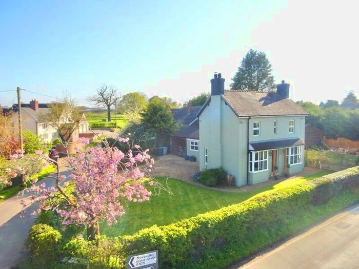 3 Bedroom Detached House For Sale In The Crofts, Woore Road, Audlem, Cheshire, CW3