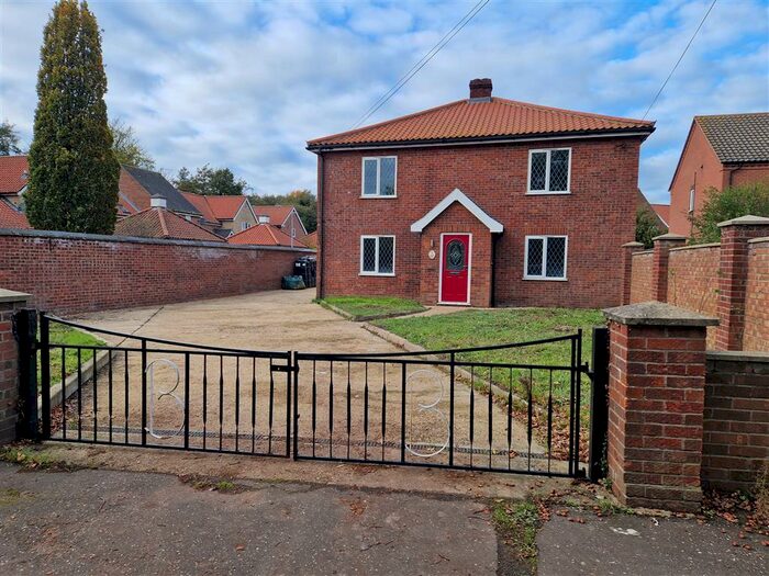 4 Bedroom Detached House To Rent In Rose Lane, Diss, IP22