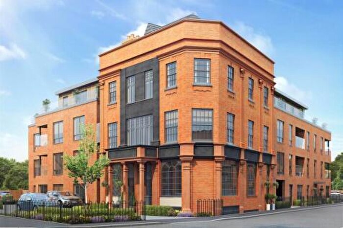 2 Bedroom Flat To Rent In Romford, RM7