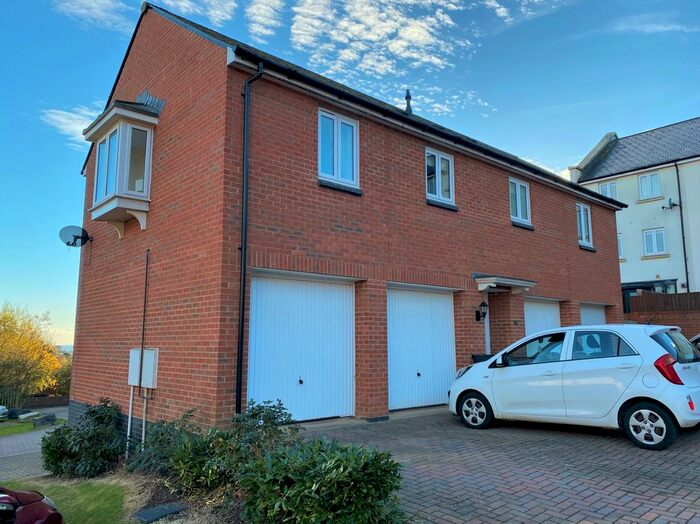 2 Bedroom Flat To Rent In Howarth Close, Sidford, Sidmouth EX10