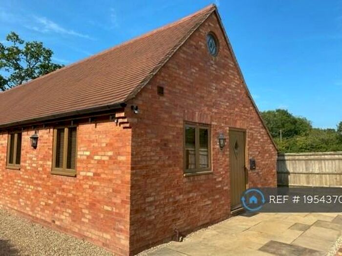 1 Bedroom Detached House To Rent In Blackmires Lane, Silverstone, Towcester, NN12