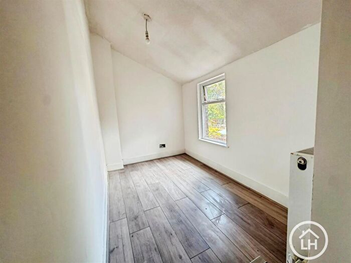 3 Bedroom House To Rent In Kent Terrace, Gillingham, ME8