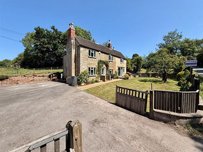 4 Bedroom Detached House For Sale In Ross Road, Kilcot, Newent, GL18