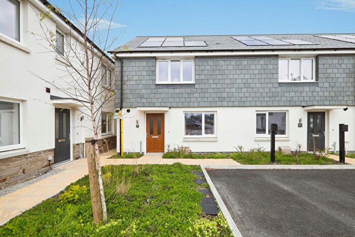 2 Bedroom End Terrace House For Sale In Sanderling Road, Long Rock, Penzance, Cornwall, TR20