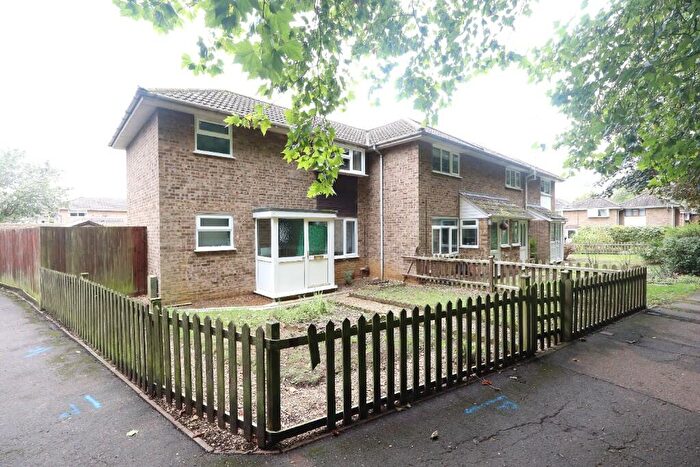 2 Bedroom End Of Terrace House To Rent In Pyhill, Peterborough, Cambridgeshire, PE3