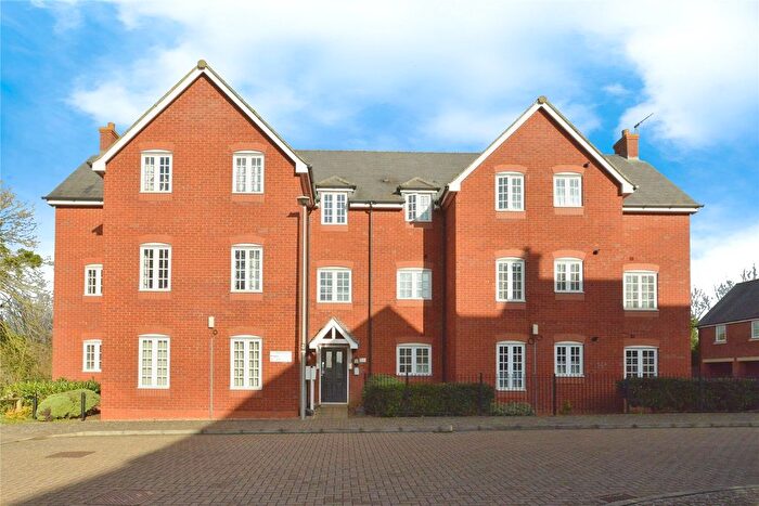 2 Bedroom Flat For Sale In Hayes, Stony Stratford, Milton Keynes, Buckinghamshire, MK11