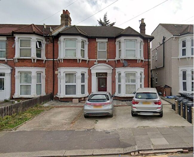 1 Bedroom Flat To Rent In Selborne Road, Ilford, Essex, IG1